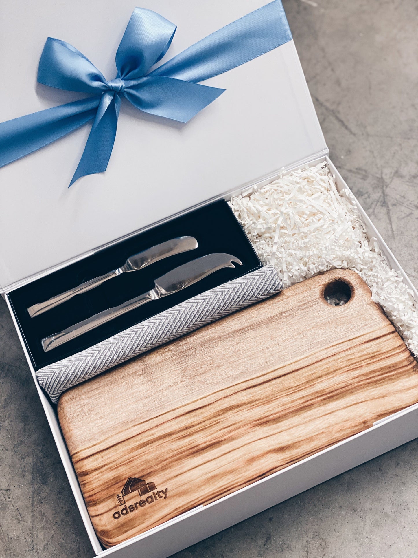 ADS Realty Custom Settlement Gift