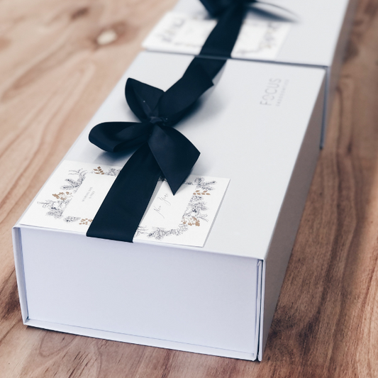 Brand your corporate gift box for christmas  12