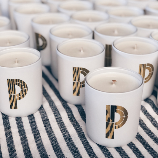 Ellar Boutique custom branded hotel and accommodation welcome gift - A simple soy candle with luxury custom branding 4