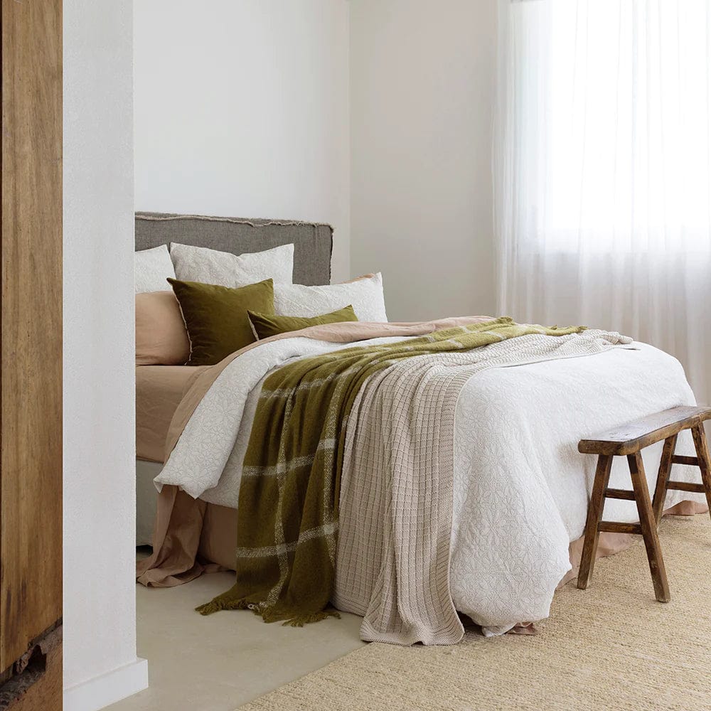 Bambury Rigby Throw - 130 x 200cm