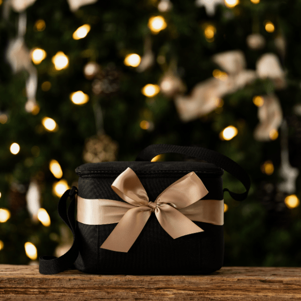 cooler bag with ribbon 